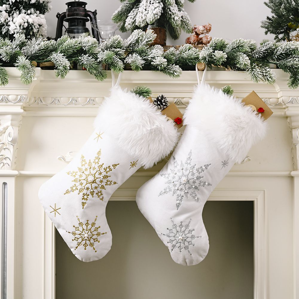 Velvet Christmas Stocking Pear - đánh giá và giá Christmas Stocking Hanging